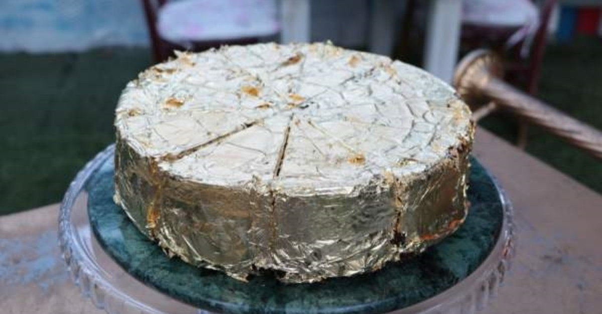 The golden cake is sold for TL 56,000. DHA