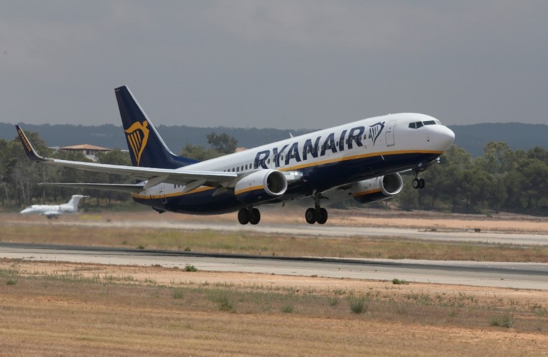 A Ryanair airplane takes off from Palma de Mallorca airport in the Spanish island of Mallorca, Spain, July 21, 2018. (Reuters Photo)