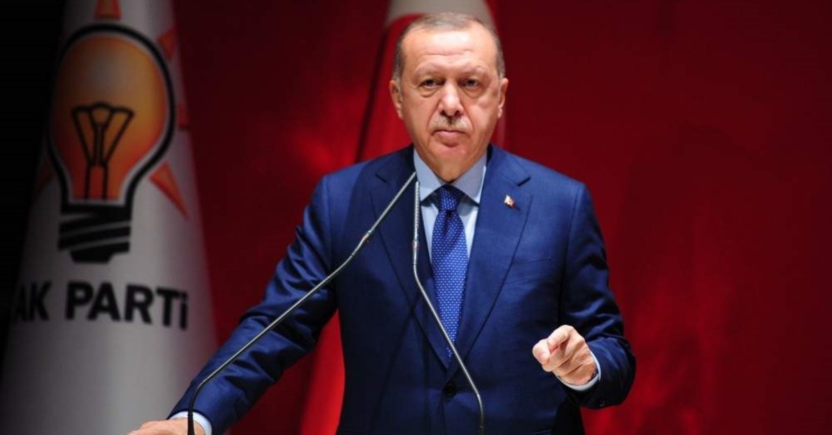 President Recep Tayyip Erdou011fan speaks during the extended meeting with provincial heads at the Justice and Development Party (AK Party) headquarters, Ankara, Nov. 20, 2019. (IHA Photo)
