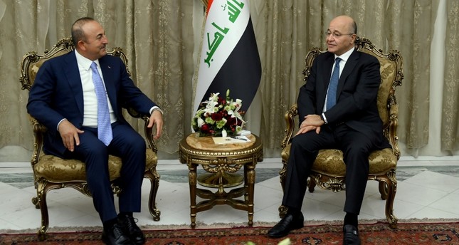 تشاوش أوغلو: سنعيد افتتاح قنصليتي البصرة والموصل في العراق