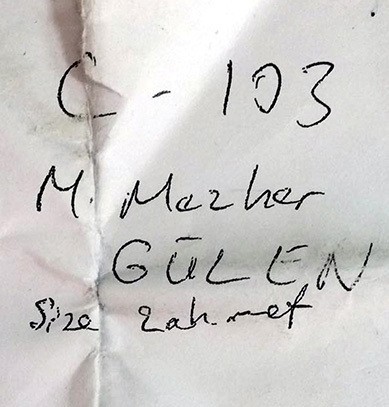 Note shows Gülen's cell number