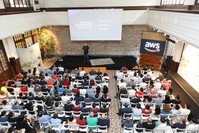 Turkey's first Pop-Up Loft, launched by Amazon Web Services, provides technology startups and businesses with free activities and training workshops.