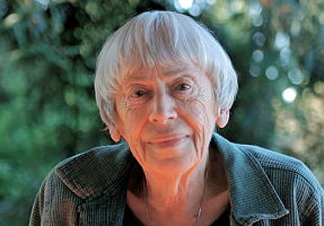 Ursula K Le Guin wins posthumous prize for essay writing - Daily Sabah