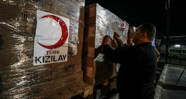 وزارة الصحة بغزة تستلم شحنة أدوية من الهلال الأحمر التركي