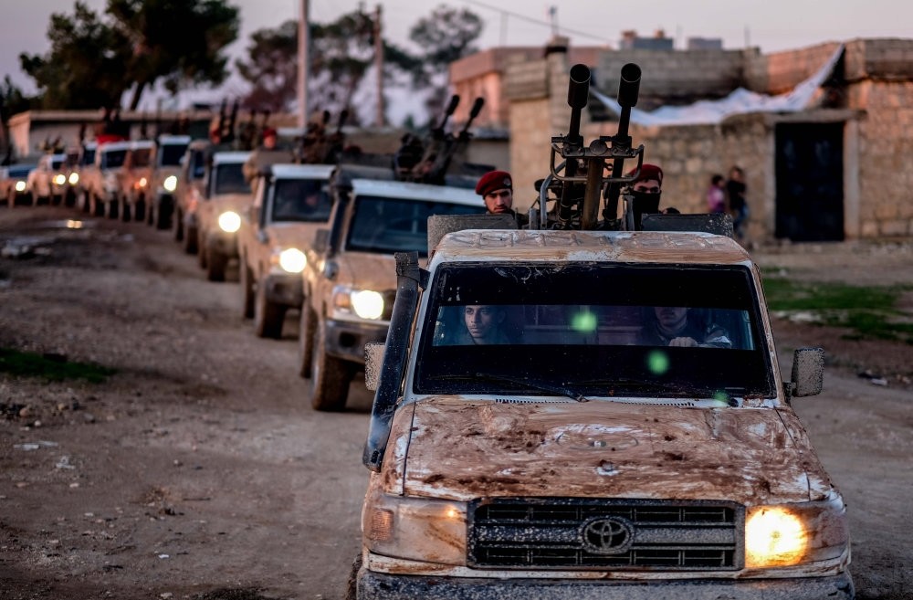 An FSA military convoy heads to Manbij as a part of the Turkish military's dispatch to the region for an operation east of the Euphrates, Dec.25.