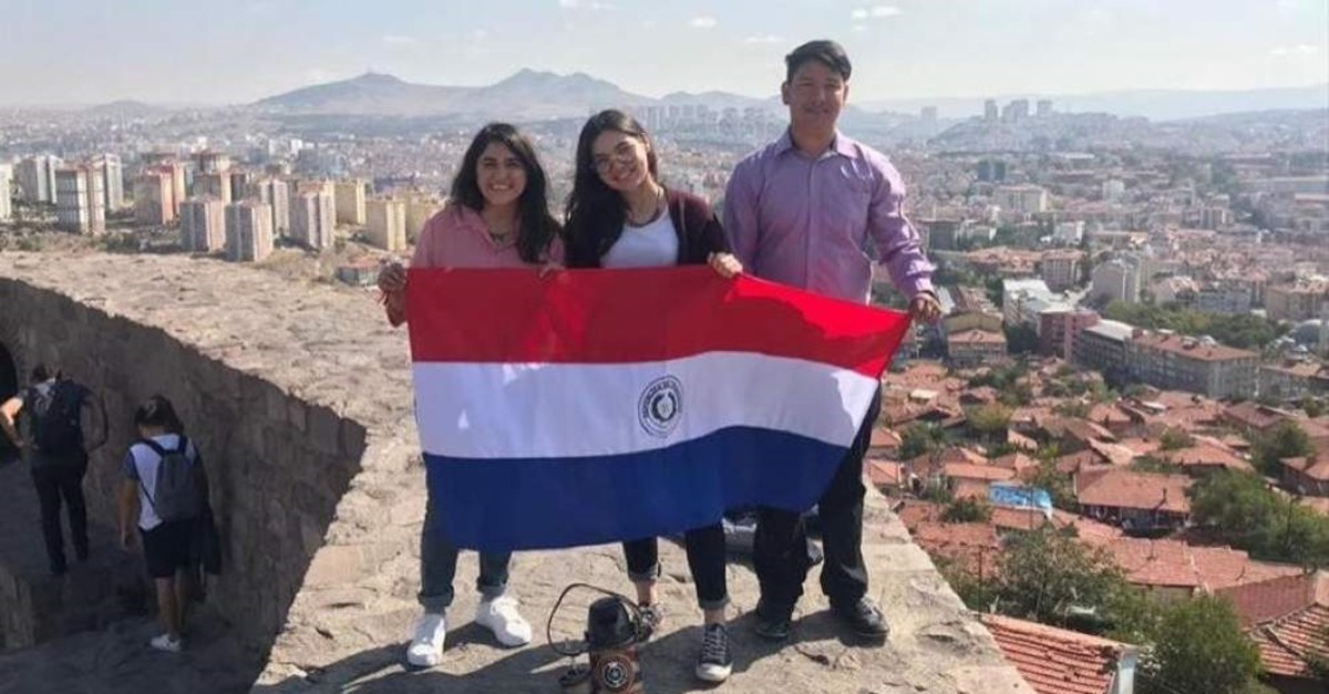 Siswa Paraguay menemukan Turki |  Sabah Harian