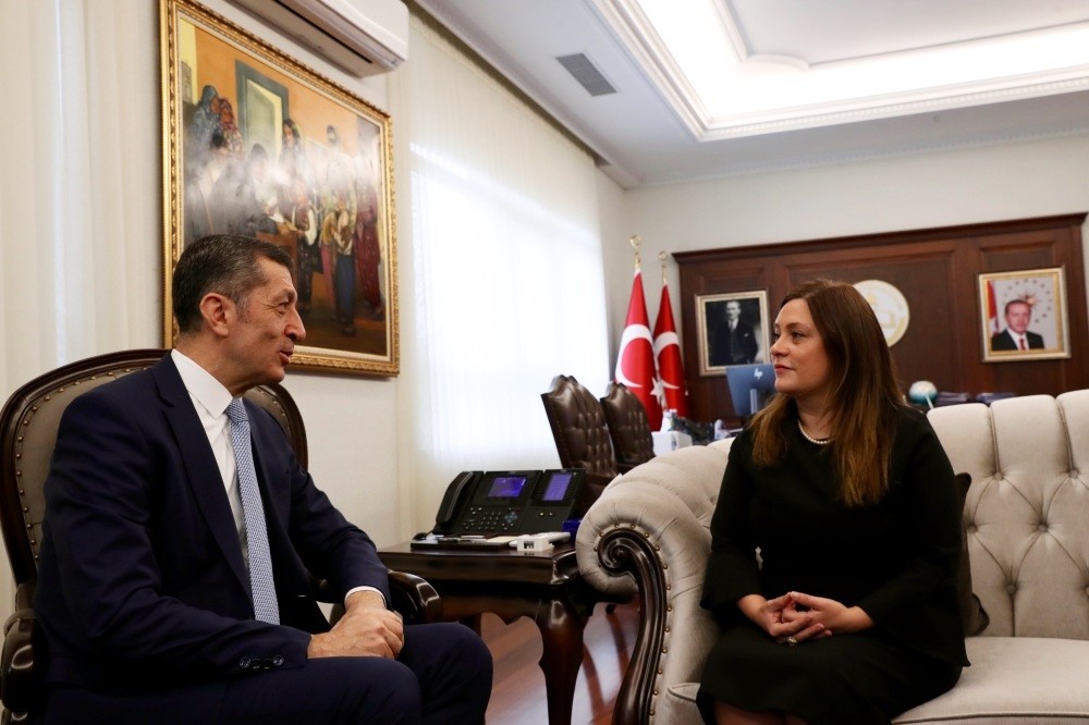 Minister of Education Ziya Selu00e7uk (L) spoke to Nur u00d6zkan Erbay, Ankara representative of Daily Sabah, about the government's new program to reform education.