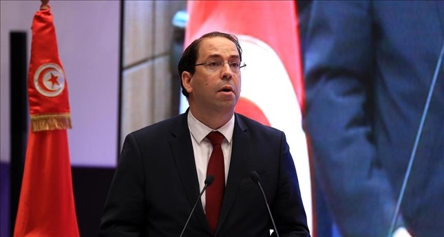 رئيس الحكومة التونسية يصف قرار الكاف بـالمهزلة