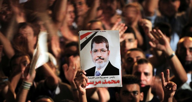 الإخوان المسلمون: وفاة مرسي جريمة قتل متعمدة ونطالب بتحقيق دولي