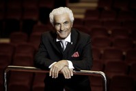 Gu00fcrer Aykal has been with the orchestra for 20 years.