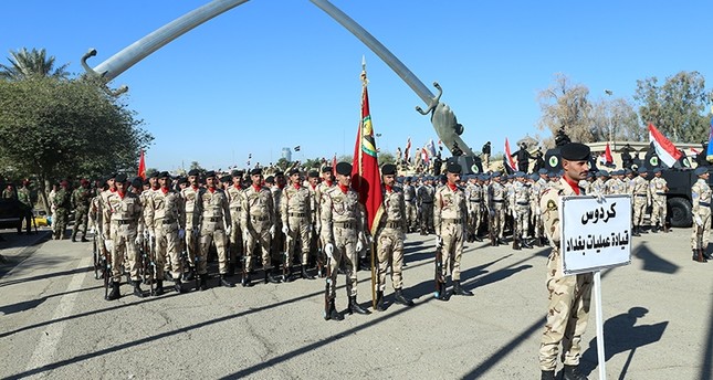 السيستاني يدعو ضمنياً لحل الحشد الشعبي ويطالب بسيطرة الحكومة على السلاح