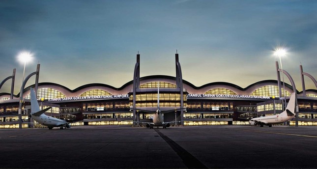 مطار صبيحة في إسطنبول يعلن وقفاً مؤقتاً لكافة رحلاته