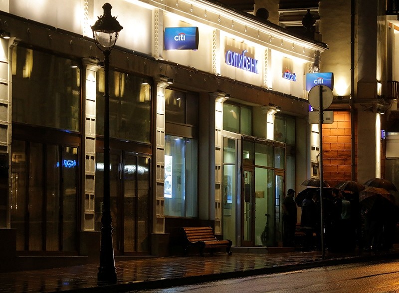 A Citibank branch, which was seized by an unknown man who threatened to blow himself up, is seen in central Moscow, August 24, 2016. (REUTERS Photo)