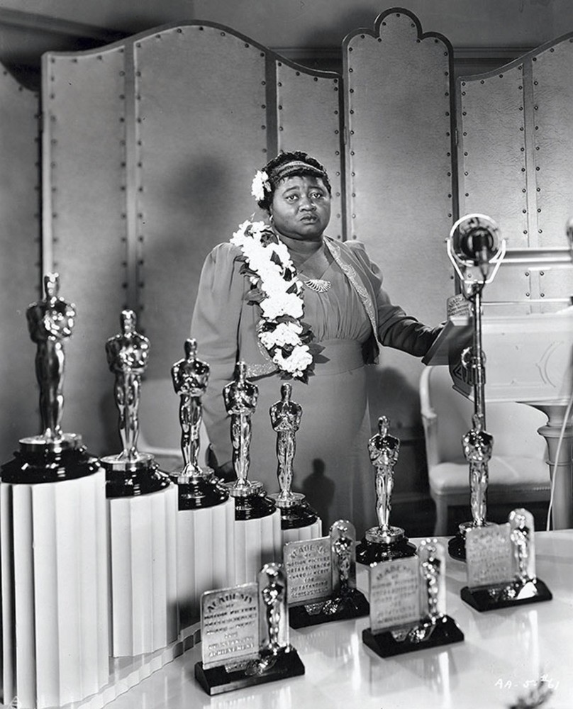 In 1940, Hattie McDaniel became the first black performer to win an Oscar for acting, picking up the supporting actress award for u201cGone with the Wind.u201d