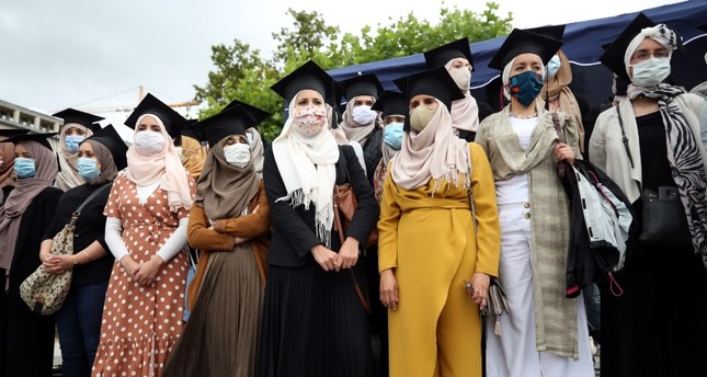 احتجاجات في بروكسل ضد حظر الحجاب