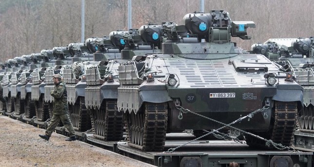 ألمانيا تتعهد بتقديم مزيد من الأسلحة لأوكرانيا