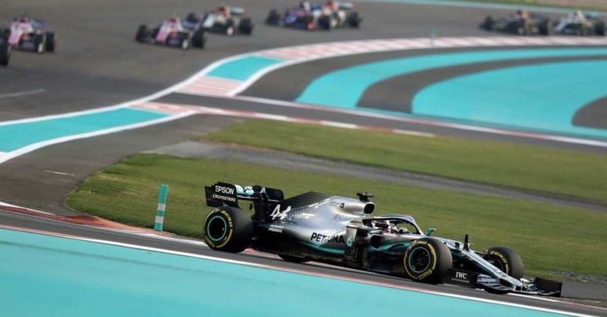 Lewis Hamilton (front), leads to win, during the Abu Dhabi Formula 1 Grand Prix 2019, Abu Dhabi, Dec. 1, 2019. (EPA Photo)