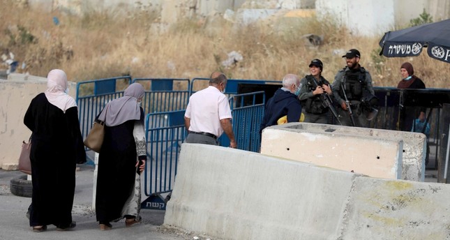 الشرطة الإسرائيلية تعتقل 15 فلسطينيا في حي الشيخ جراح