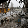 موسكو تعلن مقتل 14 شخصاً في لوهانسك بقصف أوكراني