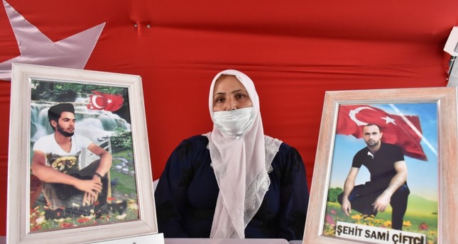 أمهات ديار بكر يواصلن اعتصامهن لليوم الـ300