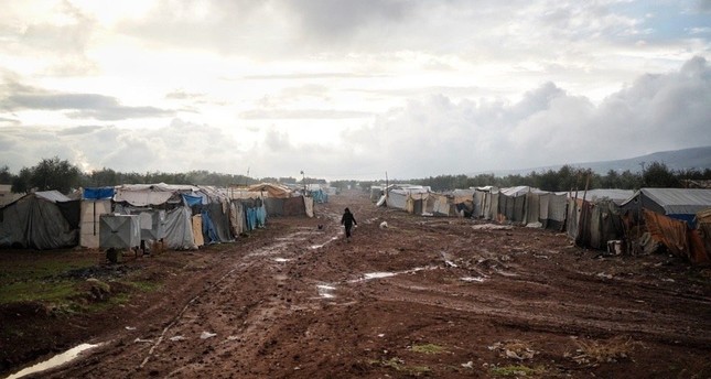 مخيمات للنازحين في منطقة تل رفعت في ريف حلب شمالي سوريا التي يحتلها تنظيم بي كي كي/ واي بي جي الإرهابي، 26 نوفمبر/ تشرين الثاني 2022 تصوير أوغور يلدريم