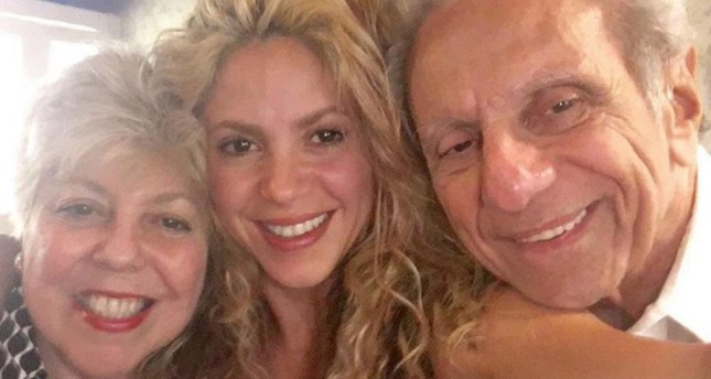 Family by her side, Shakira to take stage in Istanbul - Daily Sabah