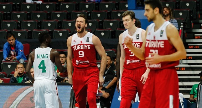 تركيا تتأهل لنصف نهائي المرحلة الأخيرة لتصفيات السلة الأولمبية