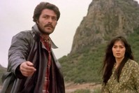 Kadir u0130nanu0131r (L) and Tu00fcrkan u015eoray, sharing the leading roles in the film ,The Girl With the Red Scarf,, directed by Atu0131f Yu0131lmaz.