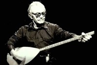 Ruhi Su left behind a great legacy with his music, releasing many albums and LPs.