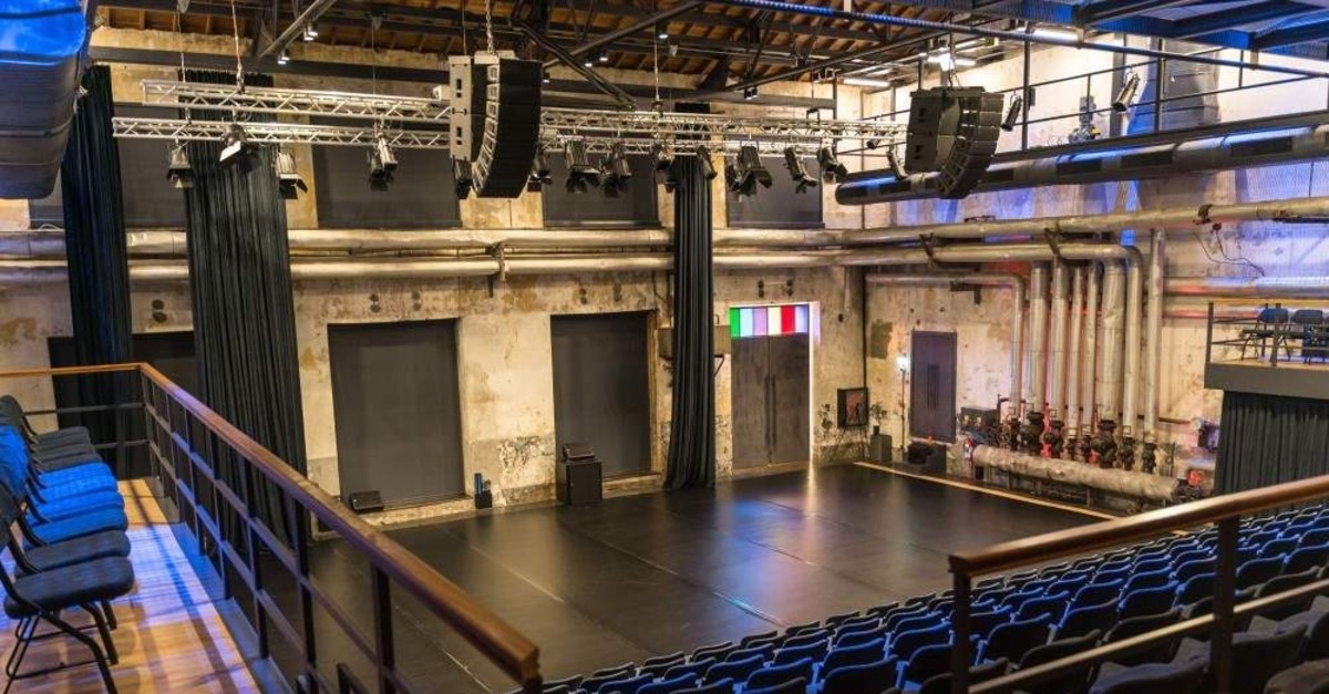 Kundura Stage provides an exciting venue for performing arts with no genre barriers.