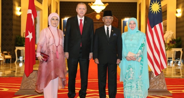 أردوغان يدعو في اتصال مع ملك ماليزيا إلى الوحدة بمواجهة الاعتداءات الإسرائيلية