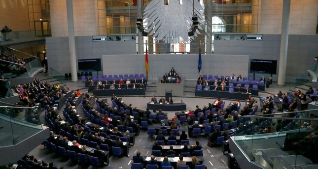 البرلمان الألماني يصادق على إرسال جنود للمشاركة بعملية إريني