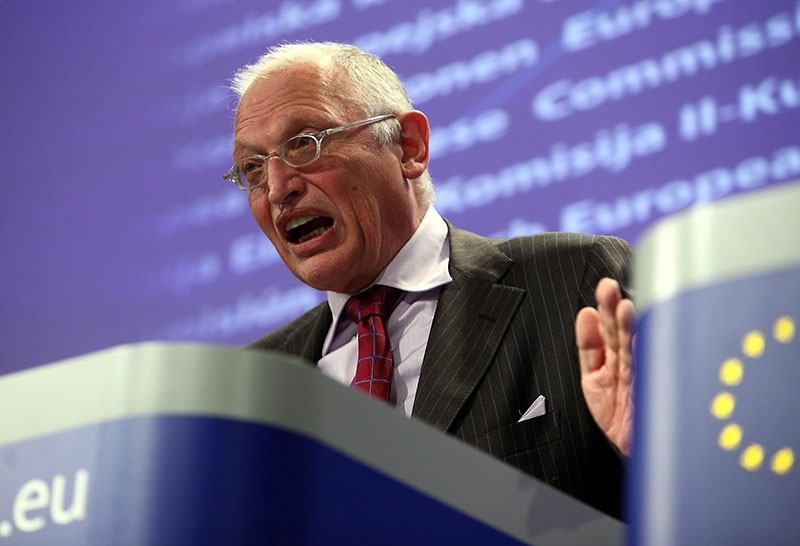 This file photo shows former Vice-President of the European Commission and EU commissioner in charge of enterprise and industry, German Guenter Verheugen gives a news conference at the EU headquarters in Brussels, Belgium, Oct. 22, 2009. (EPA Photo)