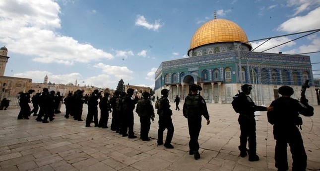 الأردن يطالب إسرائيل بوقف انتهاكاتها في المسجد الأقصى