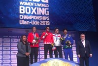 Busenaz Su00fcrmeneli (C) defeated Liu Yang to win gold, Ulan Ude, Oct. 13, 2019. (AA Photo) 