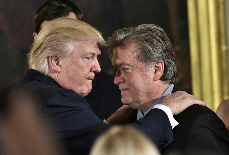 U.S. President Donald Trump with his former Chief Strategist Steve Bannon. (AFP Photo)