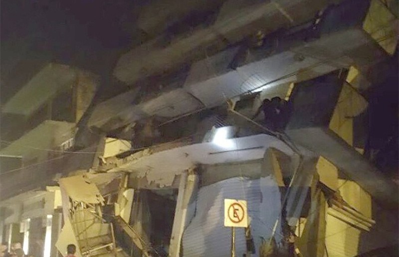 At least 5 killed after magnitude 8.1 earthquake hits south Mexico