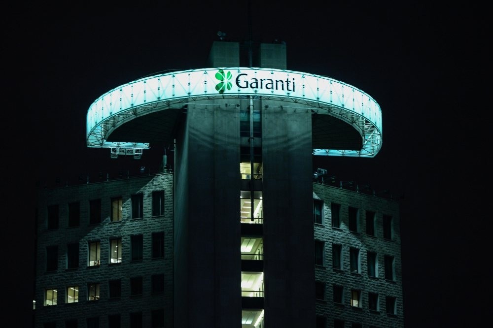 In June this year, Spanish BBVA group purchased 9.95 percent shares in Turkey's Garanti Bank for $917 million, increasing its total shares in Garanti to 49.85 percent.
