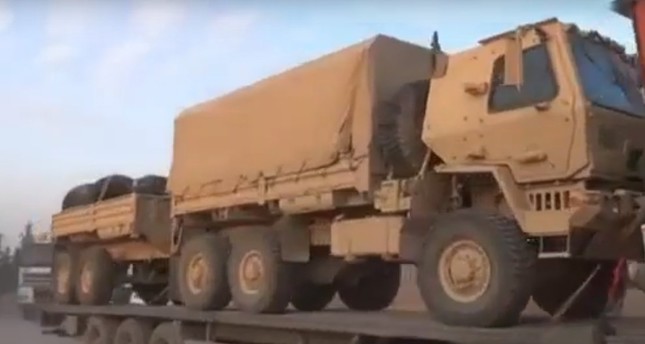 أمريكا ترسل 112 شاحنة محملة بالأسلحة إلى إرهابيي ب ي د في سوريا
