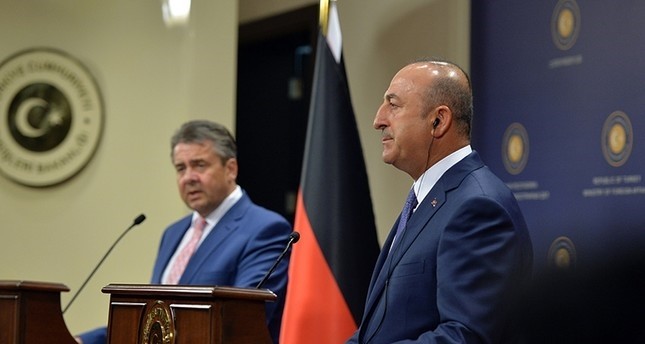 Außenminister Çavuşoğlu führt Telefonat mit Sigmar Gabriel