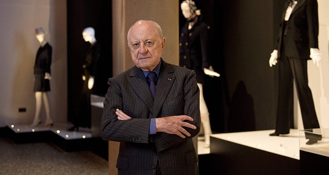 French fashion tycoon, YSL co-founder Pierre Berge dies at 86 - Daily Sabah