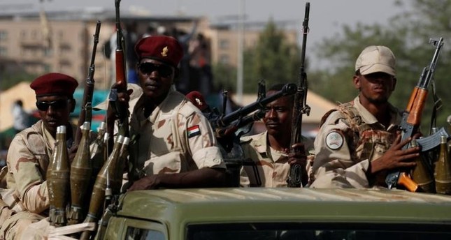 السودان.. محاولة انقلابية فاشلة ودعوات للجماهير بالتصدي لها