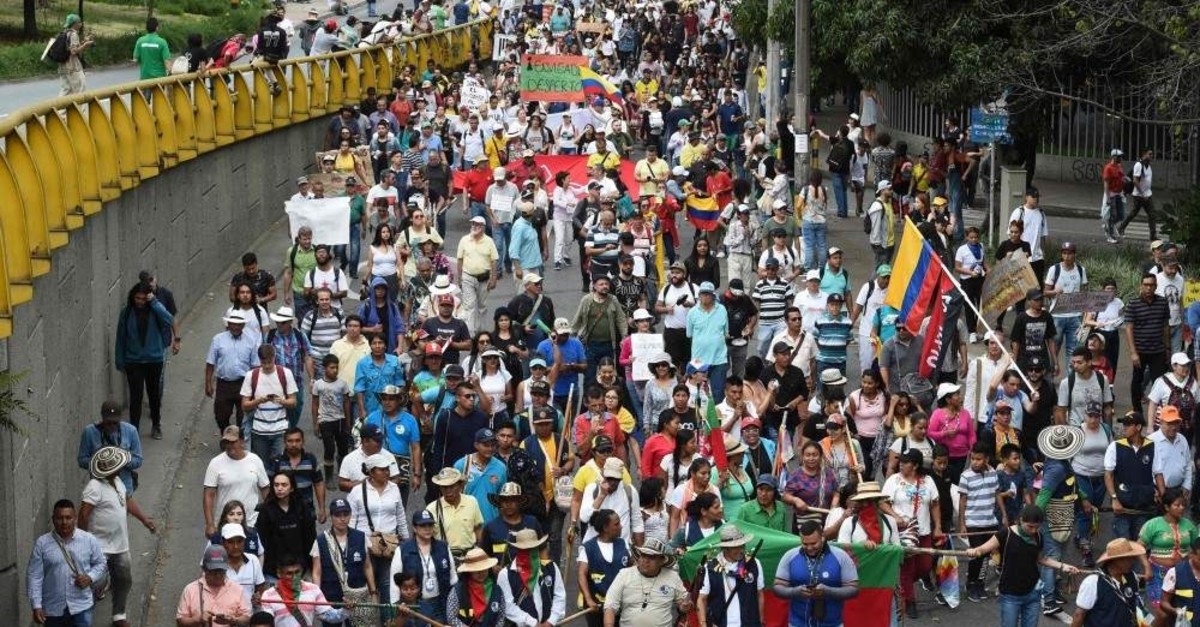 Anti-government protesters march in Medellin, Colombia, Dec. 4, 2019. (AFP Photo)