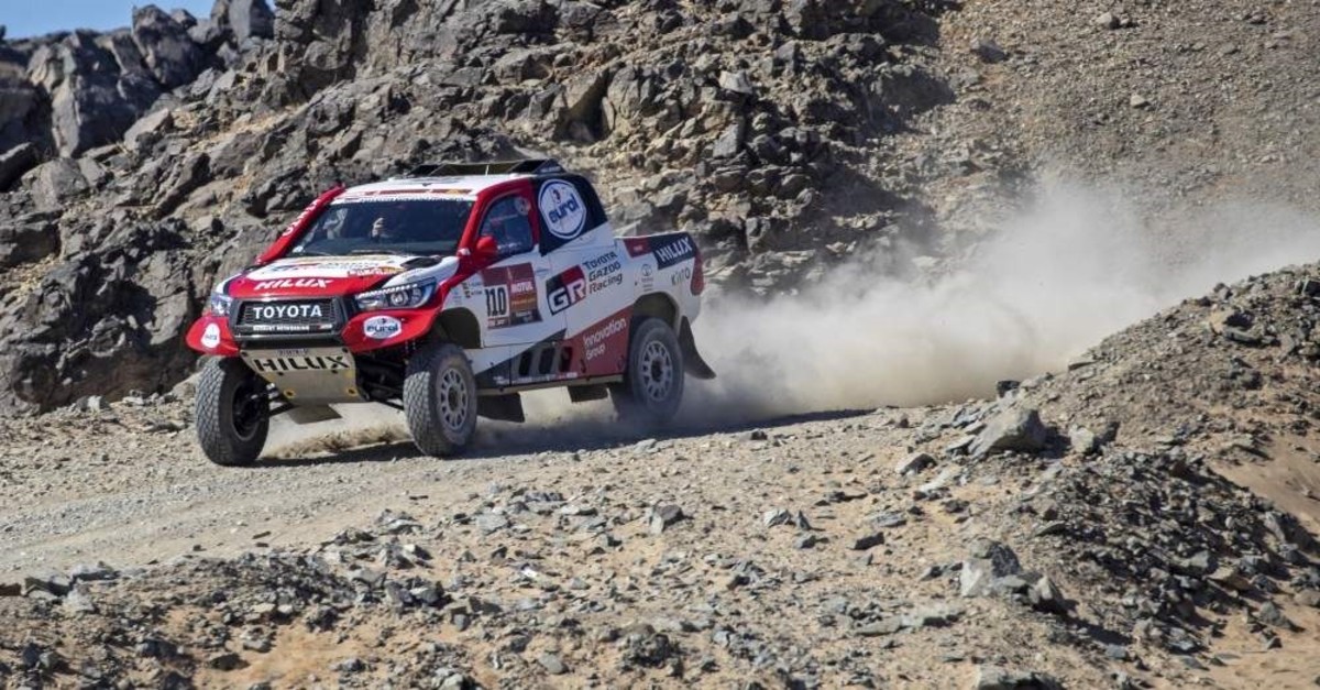 Fernando Alonso of Toyota Gazoo Racing in action during the first stage of the Rally Dakar 2020 from Jeddah to Al Wajh, Jan. 5, 2020. (EPA Photo) 
