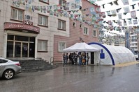 This file shows entrance of HDP's Diyarbaku0131r headquarters, where some 50 Kurdish mothers are staging a sit-in protest against PKK terrorist group for abduction of their sons. (DHA File Photo)