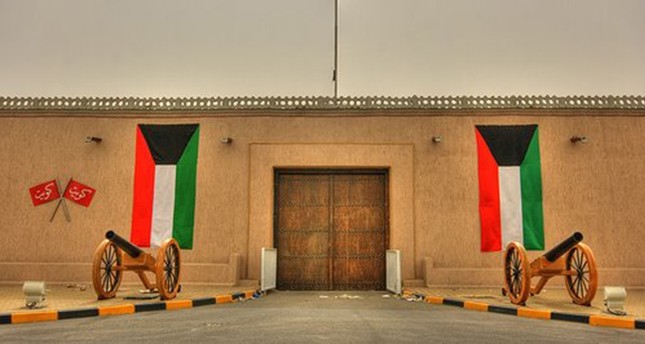 مدفع رمضان تقليد يتوارثه الكويتيون منذ العهد العثماني Daily Sabah Arabic