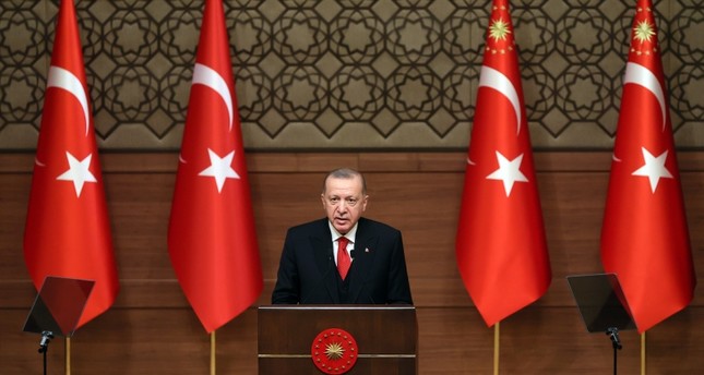 أردوغان يدعو لإثراء اللغة التركية ويحذر من خطورة إهمالها
