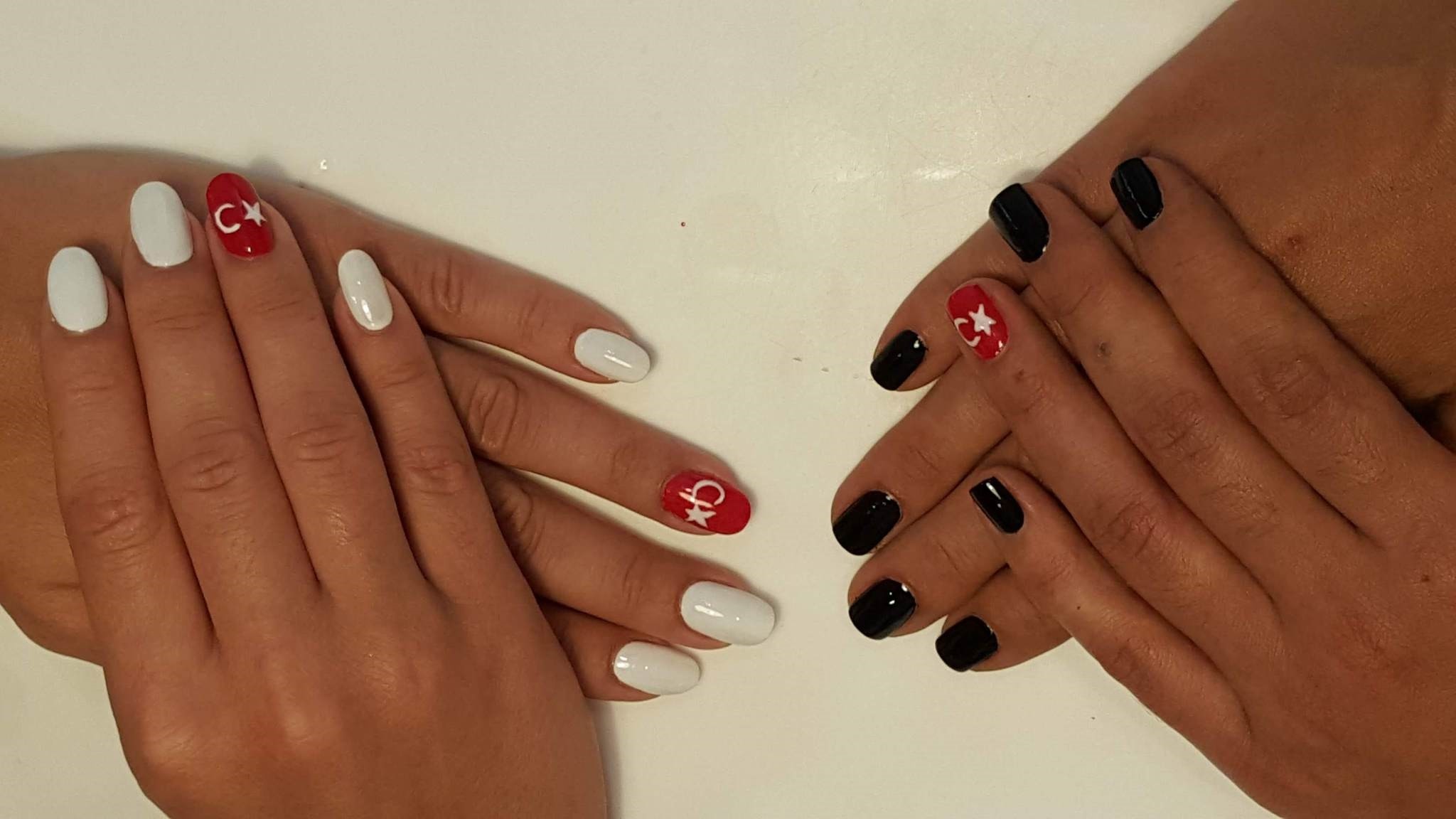 Finger Flags Japanese Princess Sparks New Nail Art Trend In Turkey Daily Sabah