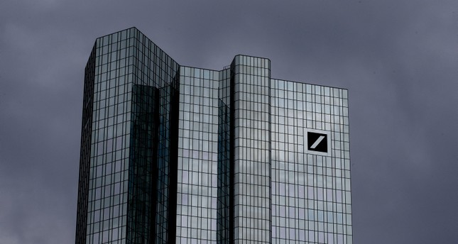 Deutsche Bank to cut 18,000 jobs by 2022 - Daily Sabah
