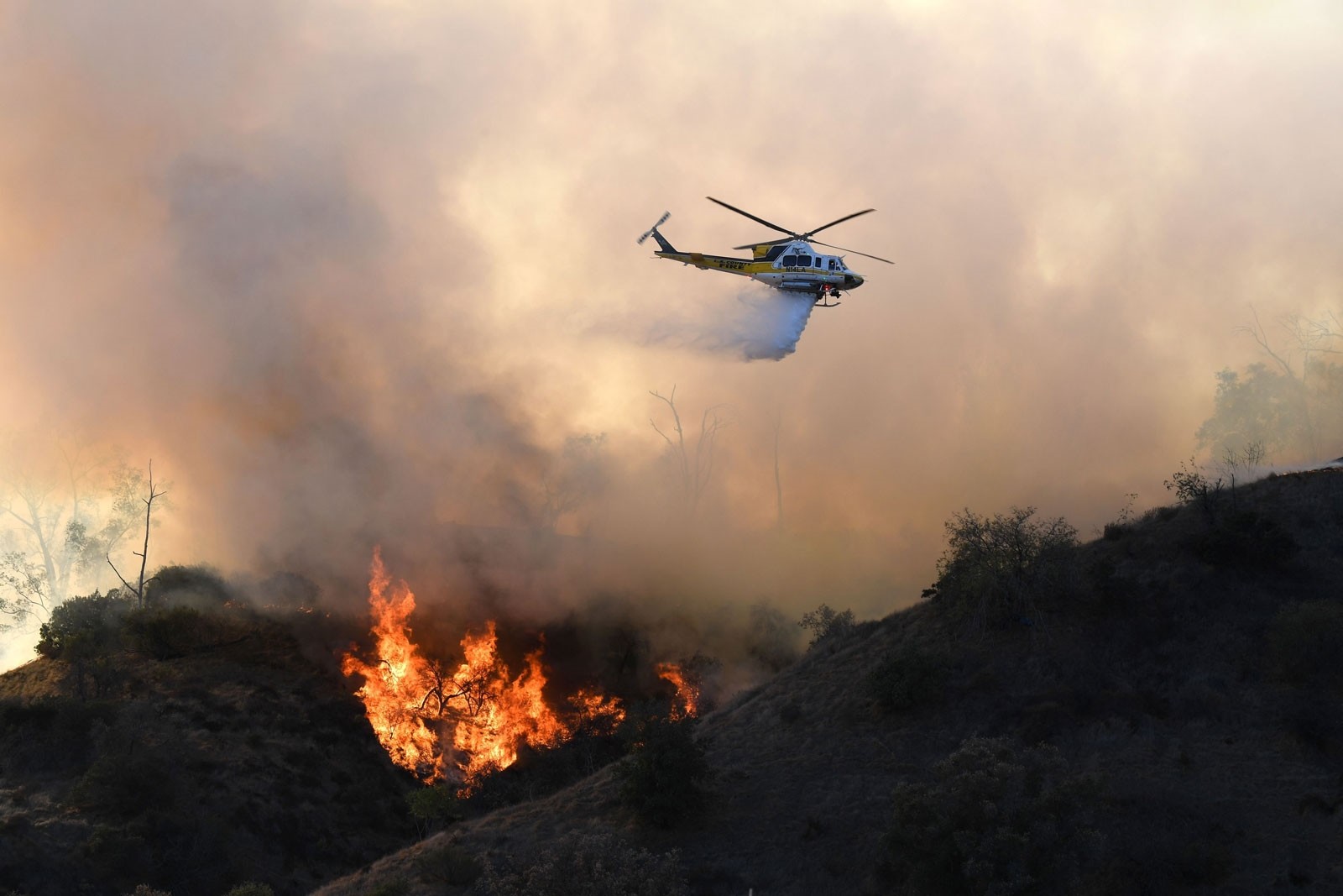 Самый разрушительный пожар в истории Калифорнии